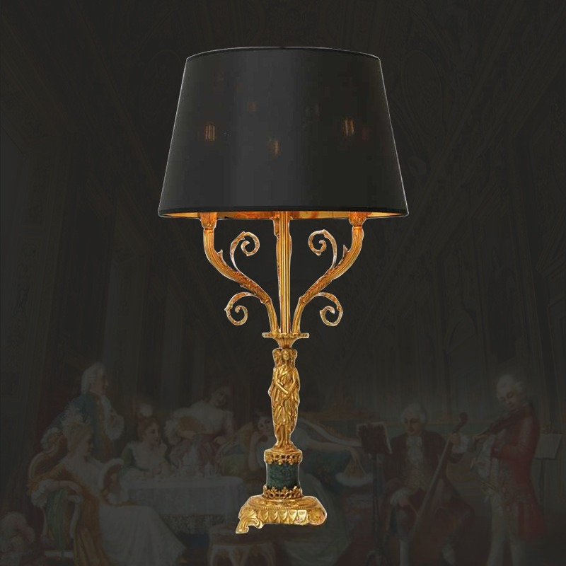 Francuska, w całości wykonana  – Solar Lamp recenzja i cena