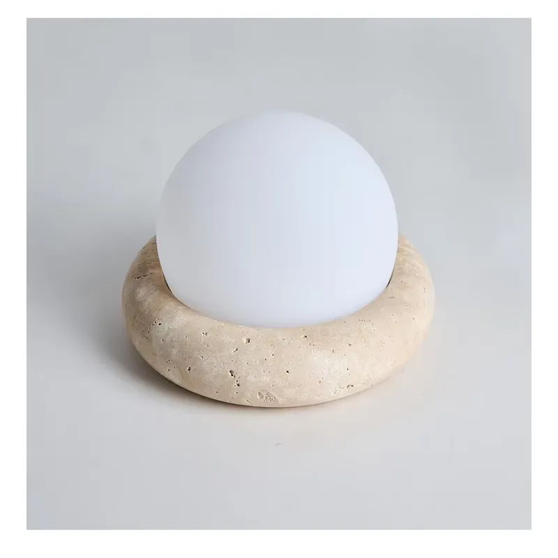 Nowoczesna, ciepłobiała lampa  – Solar Lamp recenzja i cena